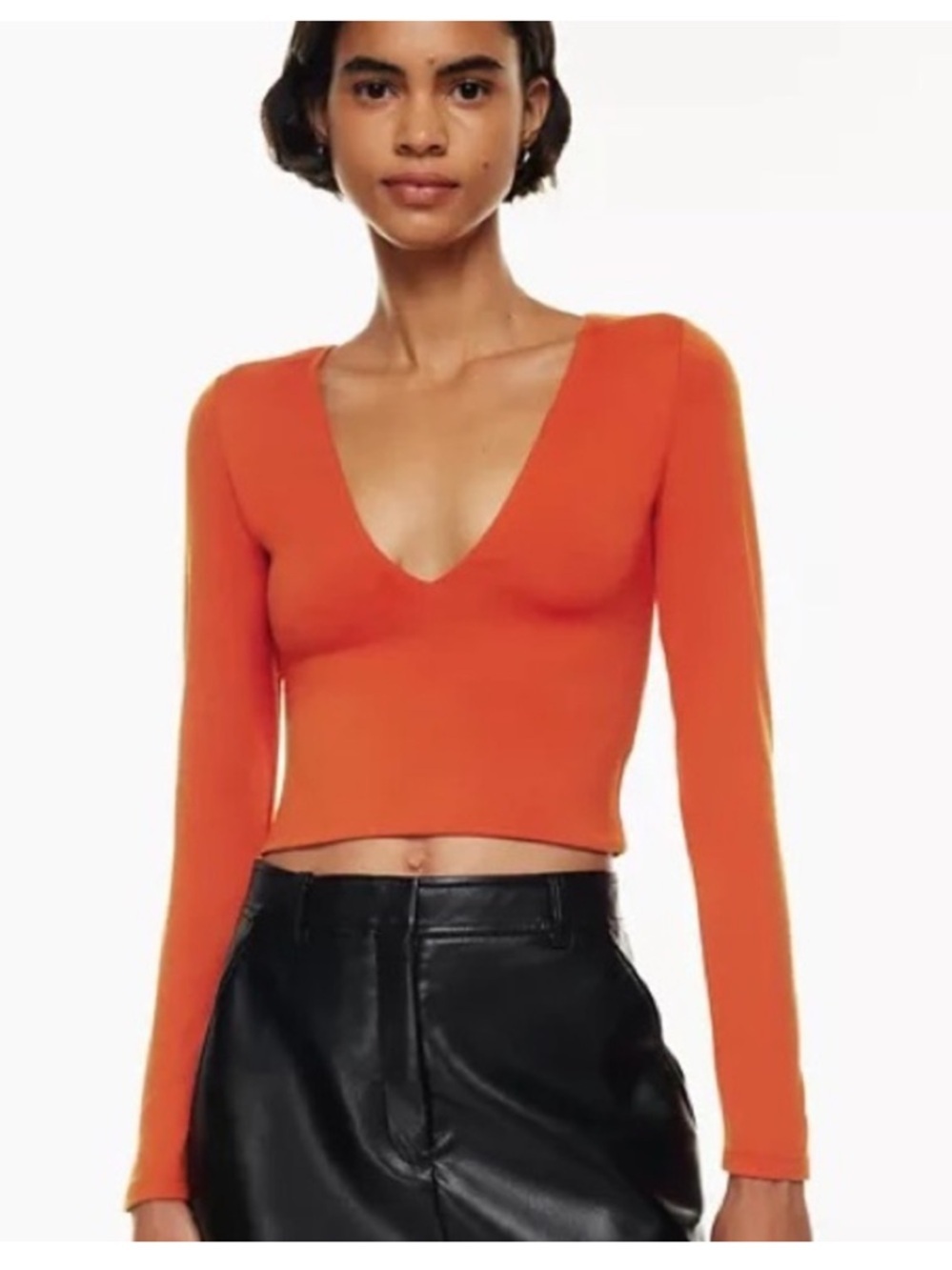 Aritzia Babaton Contour V-Neck Longsleeve Top Size Large Orange Cropped
